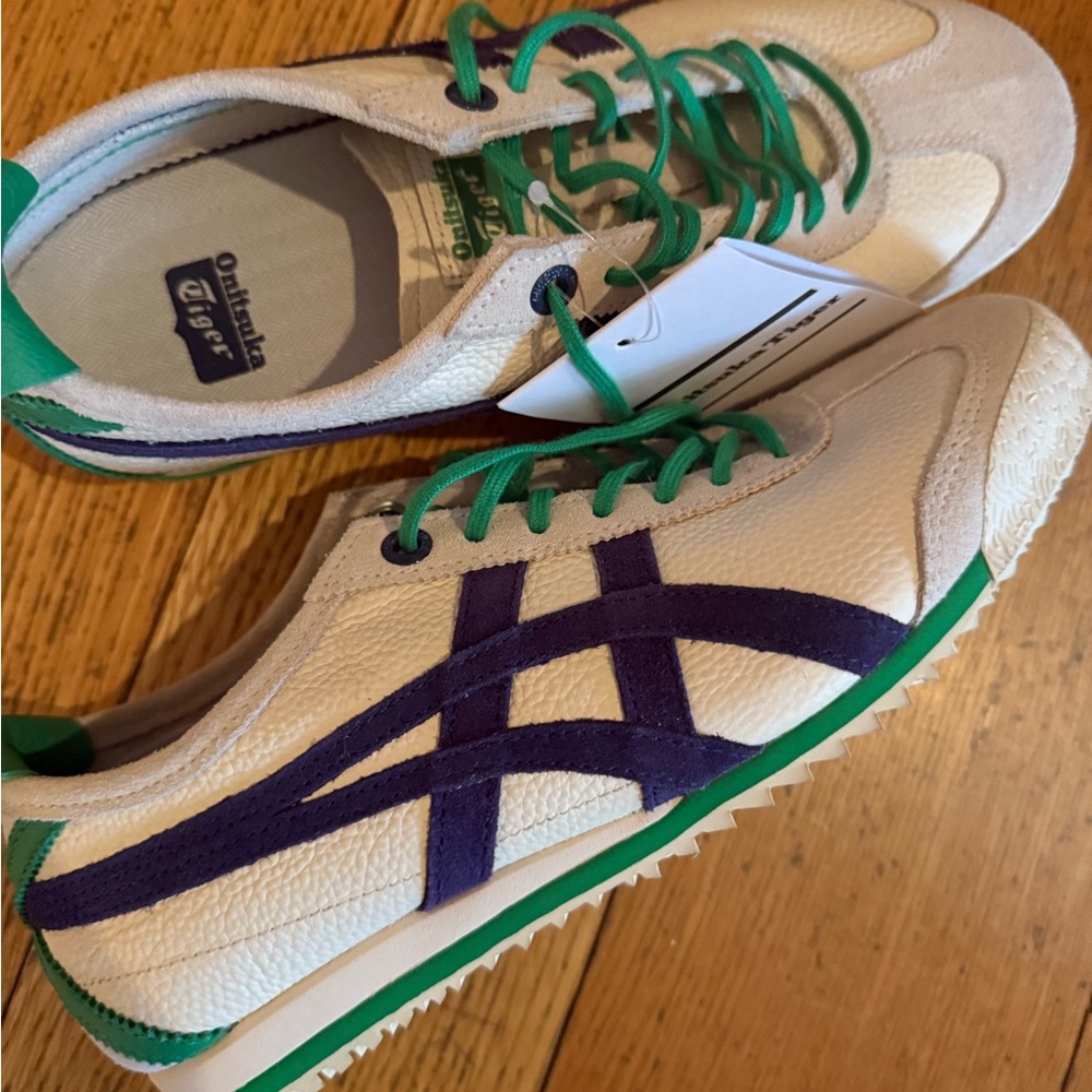 NWT Onitsuka Tiger Sneakers